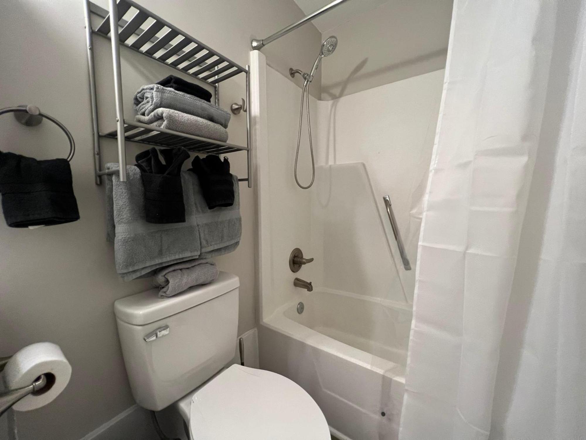 1408 Perrin Dr, Unit D - Ocean Walk Sleeps 8 Villa Миртъл Бийч Екстериор снимка